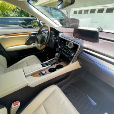Clean-lexus-interior-squareimg Interior of a lexus SUV after a full interior car cleaning service